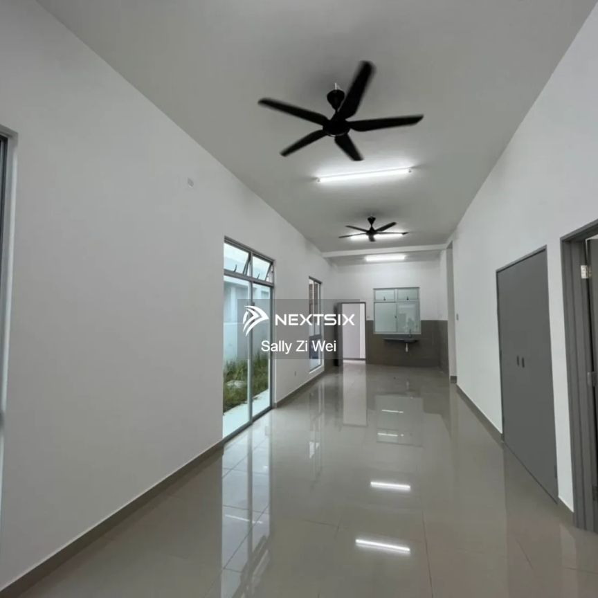 Amber hills - Photo 1