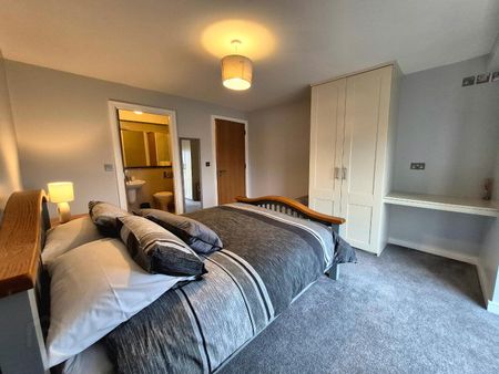 No 22 Bastion Quay, Deerpark Road, County Westmeath, N37 W596, Athlone - Photo 4