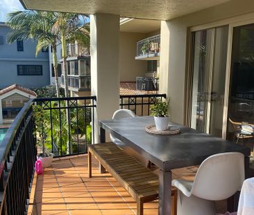 2-bedroom shared unit/townhouse, Gold Coast Hwy - Photo 3