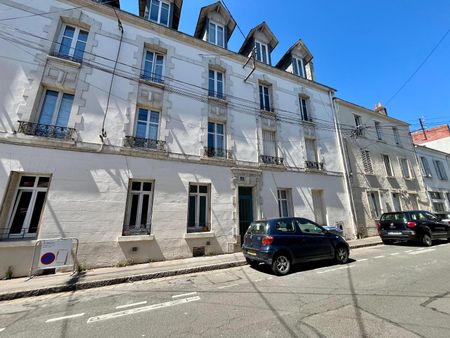 Location Appartement 1 pièce 21m² NANTES 44000 - Photo 2