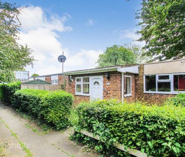 3 bedroom bungalow to rent - Photo 1