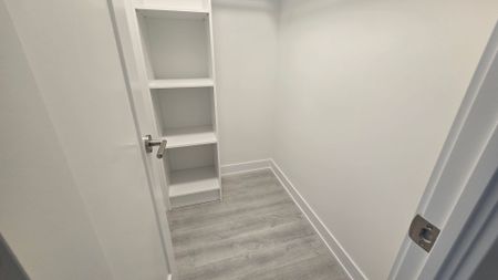 For Lease - 60 Central Park Road Way Unit# 209, Toronto, Ontario - Photo 3