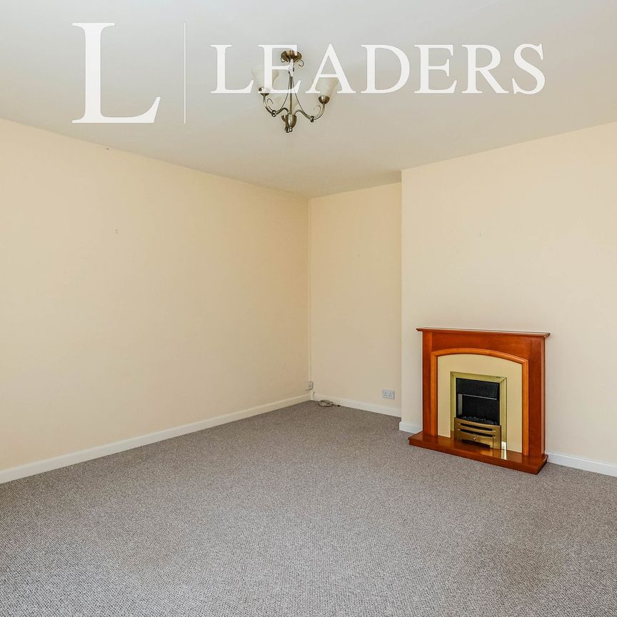 3 bedroom bungalow to rent Eastoke Avenue, Hayling Island, PO11 - Photo 1