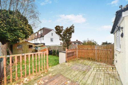 3 bedroom semi-detached house to rent - Photo 3