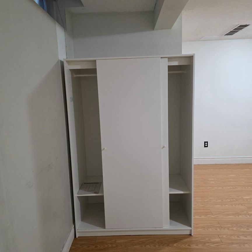 For Lease - 36 Werstine Terrace Unit# Basement, Cambridge, Ontario - Photo 1