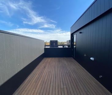 6 Woody Lane, Alphington VIC 3078 - Townhouse For Rent | Domain - Photo 3