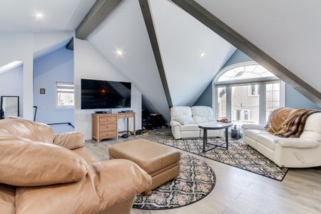 For Lease - 303 LAKE DR EAST UNIT A Drive, Georgina, Ontario - Photo 4