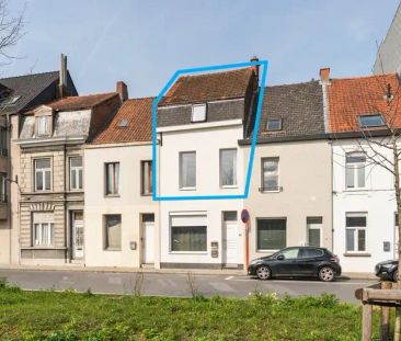 Roeselare- ruime bel-etage met 3 slaapkamers op toplocatie - Photo 6