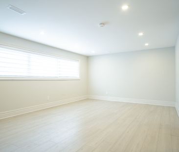 For Lease - 9 Page Avenue, Toronto, Ontario - Photo 4