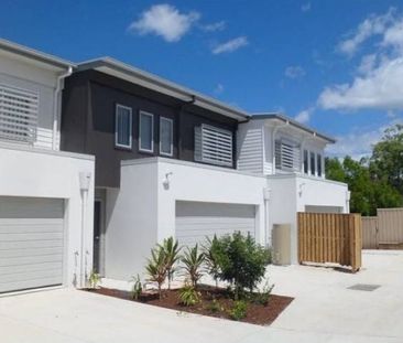 Modern Comfort and Convenience in the Heart of Coomera - Photo 1
