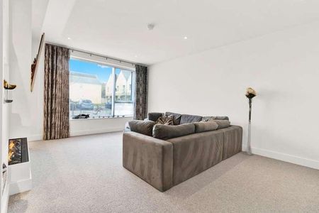 Severells Drive, Siddington, Cirencester, Gloucestershire, GL7 - Photo 2