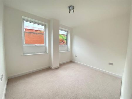 Tempus Court, - Photo 2
