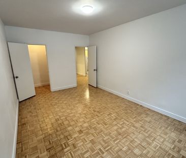 Golden Square Mile Logement d'une chambre complètement rénové, avec... - Photo 5