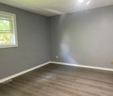 For Lease - 7B Clarendon Avenue, St. Catharines, Ontario - Photo 6