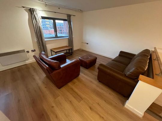 2 bedroom flat to rent - Photo 1