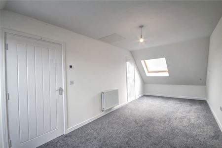 Holly Way, West Meadows, Cramlington, NE23 8GS - Photo 2