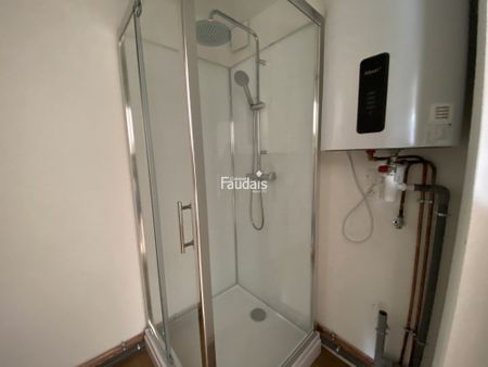 Location Appartement 3 pièces 52m² ST LO 50000 - Photo 5