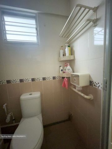 Blk 211 Jurong East Street 21 (Jurong East), HDB 3 Rooms - For Rent - Photo 5