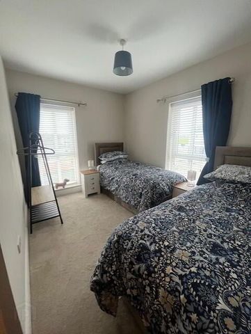 STUDENT LET 26/27, 3 3 Shellhill Square, Coleraine, BT52 2RH - Photo 2