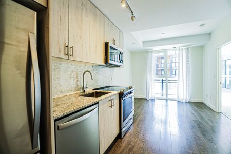 For Lease - 150 Sabina Drive Unit# 209, Oakville, Ontario - Photo 5