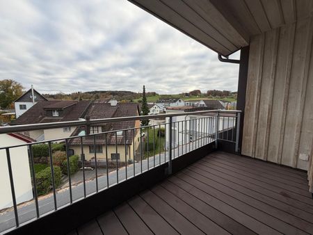 "grosszügige 2.5-Zimmer-Wohnung an zentraler Lage mit Balkon" - Foto 4