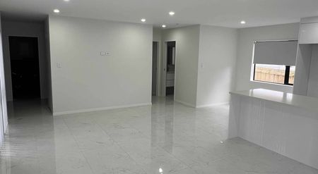 Stunning Short Term Rental - Photo 5