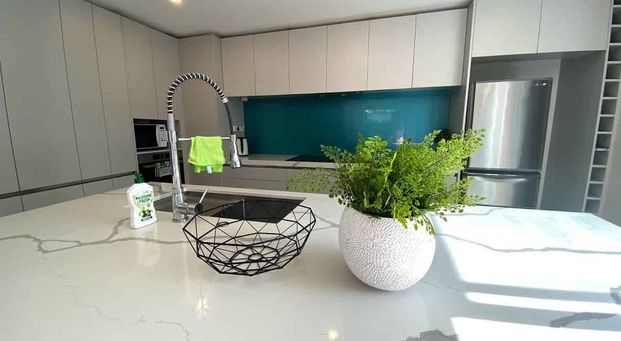 Looking for a single man - Photo 1