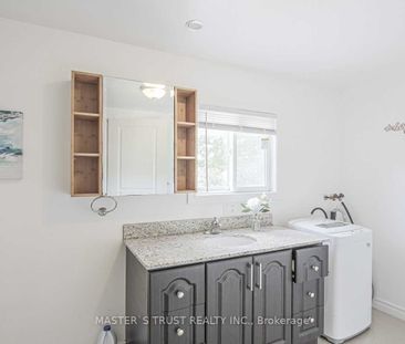 For Lease - 2668 Midland Avenue, Toronto, Ontario - Photo 2