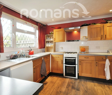 3 bedroom terraced house to rent - Photo 3