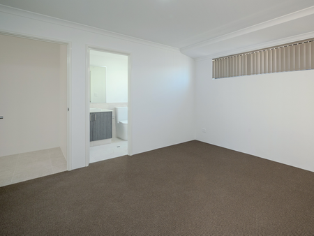 19 Brandeis Way, Eglinton, WA - Photo 3