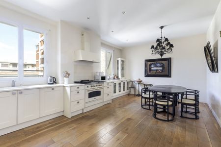 Elégant appartement familial vide - 145m² - Neuilly sur Seine - Photo 2