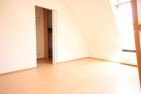 Pronájem bytu 2+kk • 33 m² bez realitkyNa Neklance 34, Praha - Smíchov - Photo 3