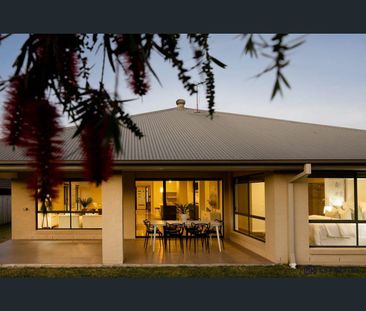 37 Lytham Circuit, North Lakes, Qld 4509 - Photo 4