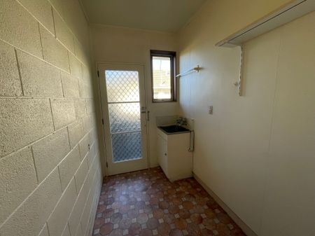 Comfort and Convenience - Photo 2