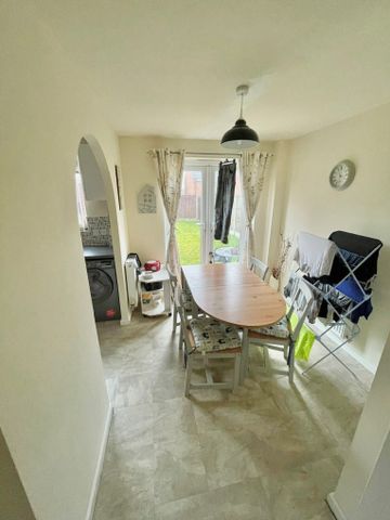 Thornbury Road, Walsall, WS2 - Photo 4