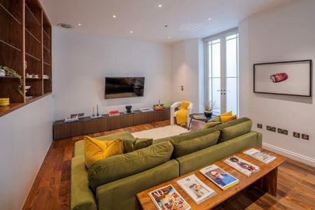 Regent's Park Road, Primrose Hill, London, NW1 7TL - Photo 2