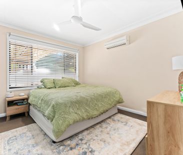 Large 4 Bedroom Home in a Quiet cul-de-sac - Photo 5