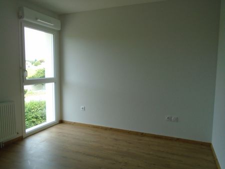 Location Appartement 3 pièces 58m² ROYAN 17200 - Photo 2