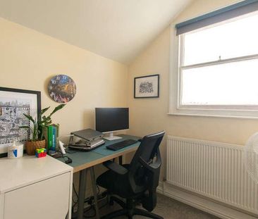 Winchcombe Street, Cheltenham, GL52 - Photo 2