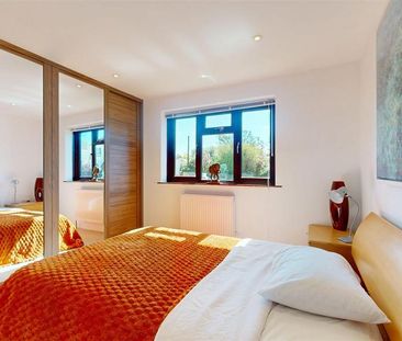 2 bedroom detached bungalow to rent - Photo 3