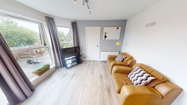 2 bedroom flat to rent - Photo 1