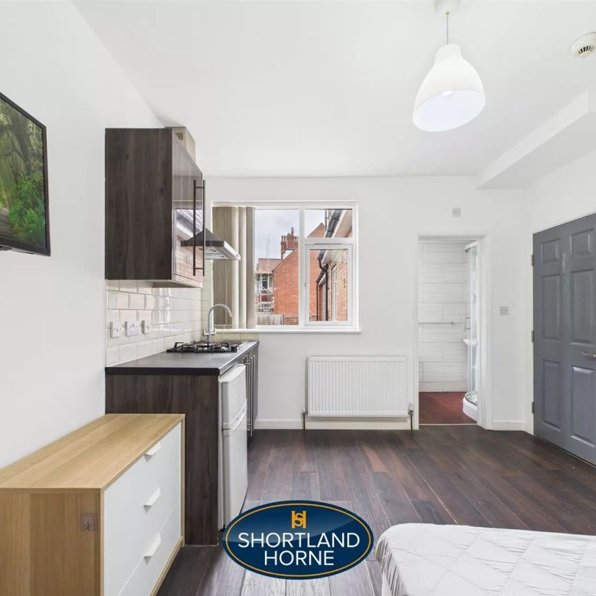 Coundon Road, Coundon, Coventry - Photo 1