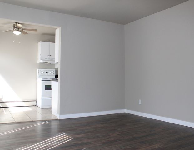 Sunshine Mills | 11124 124 Street NW, Edmonton - Photo 1