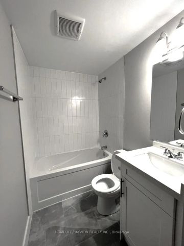 162 PENETANGUISHENE Road #Garden Suite - Photo 3