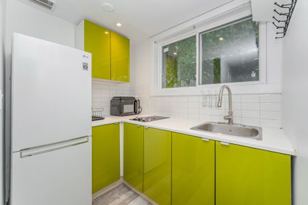 For Lease - 138 Alexander Road Unit# Basement, Newmarket, Ontario - Photo 2