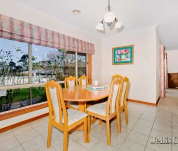 4 Bed, 2 Bath - Photo 4