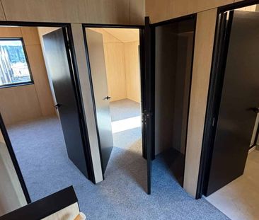 Brand new Five Mile Villa - Photo 4