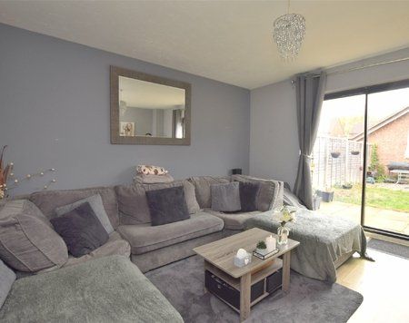 Cypress Road, Walton Cardiff, Tewkesbury, GL20 - Photo 3