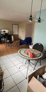 2 CH - 1 SDB - Québec - $1,327 /mo - Photo 4