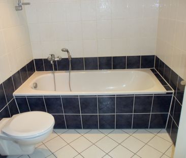 Lichtdurchflutete 2-Raum-Wohnung mit Sonnenbalkon - Foto 2